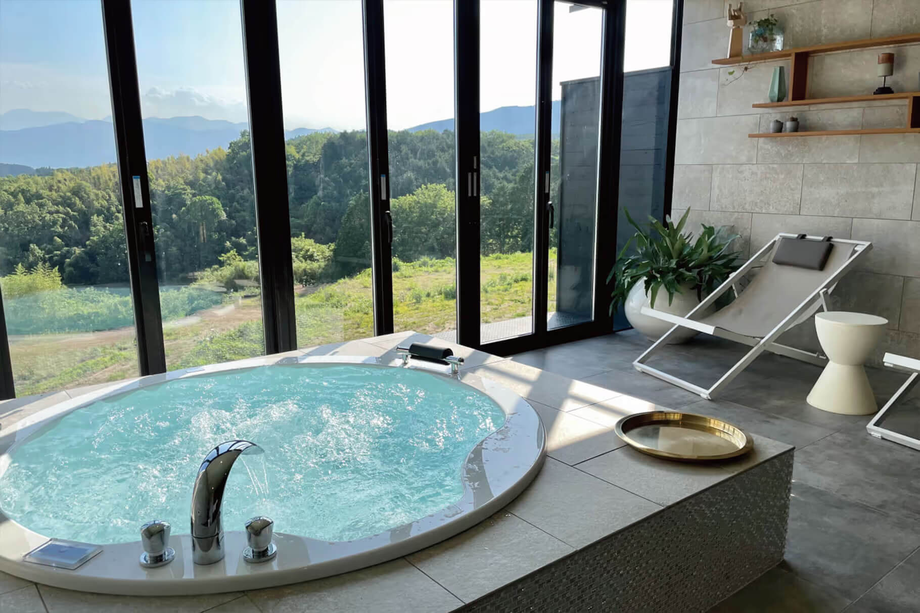 実は癒しの場所！温泉付きグランピング施設の魅力